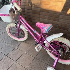 「💕カワイイ💕　女の子自転車💕　16インチ」の画像