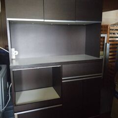 キッチンボード　食器棚 　幅117㎝の画像