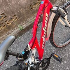 美品　ジュニア向け　自転車26インチ　ASAHI FU15-24C-4 赤の画像