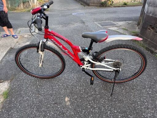 美品 ジュニア向け 自転車26インチ ASAHI FU15-24C-4 赤