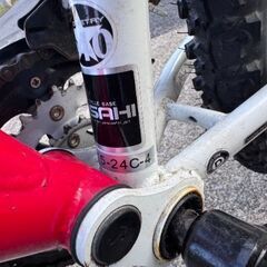 美品　ジュニア向け　自転車26インチ　ASAHI FU15-24C-4 赤の画像