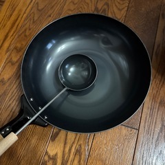 【9/10最終受け渡し！】お玉つき
(未使用品)中華鍋の画像