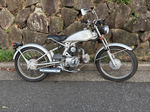 ホンダ  ソロ  国産モンキーエンジンスワップ