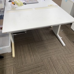 急募！オフィスデスク(1台)