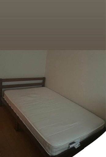 ニトリ　セミダブルベット木製フレーム　茶