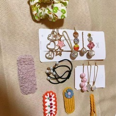 多色ヘアアクセサリーセットの画像