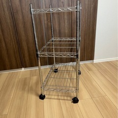 スチールラックの画像