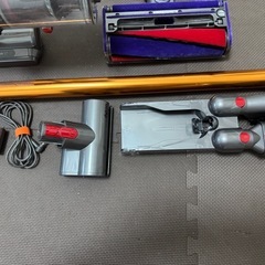 ダイソン　v10 掃除機の画像