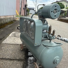 日立 BEBICON エアーコンプレッサー 200V の画像