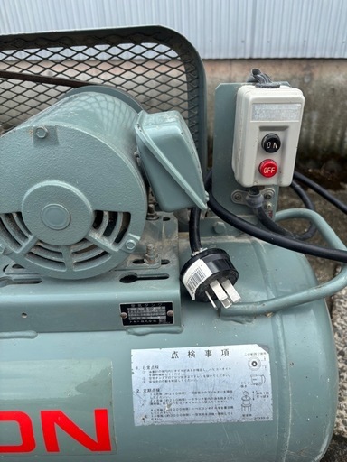 日立 BEBICON エアーコンプレッサー 200V 