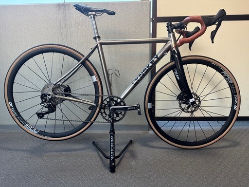 リンスキー LYNSKEY チタン スポルティーフ (Bob) 瑞江のロード