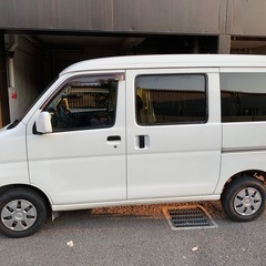 ハイゼットカーゴ　23年式　S321V    車検長いの画像