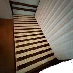 ニトリ　セミダブルベット木製フレーム　茶の画像