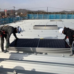 室蘭市　太陽光パネル設置工事の画像