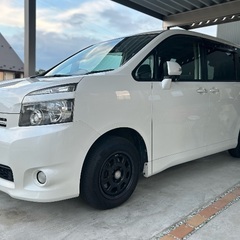 H22式　VOXY70 車検R9.2月までの画像