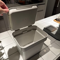 新品　IKEA 収納　ボックス　ホルバル 3L 小　ミニサイズ 　の画像