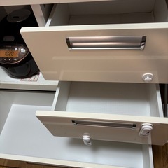 決まりました！食器棚の画像
