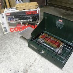 キャンプ用品一式５点（４人用テント、折りたたみチェア、テーブル&チェアセット、白ガソリン用二口コンロ・ランタン）の画像