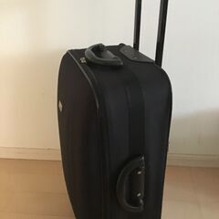 キャリーケースの画像