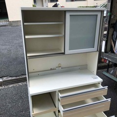 北九州市内配送無料　レンジボード キッチン収納 食器棚の画像