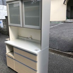 北九州市内配送無料　レンジボード キッチン収納 食器棚の画像