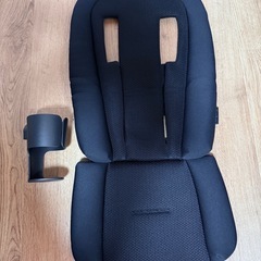 Cybex サイベックス メリオカーボン 2024 ドリンクホルダー付き　の画像