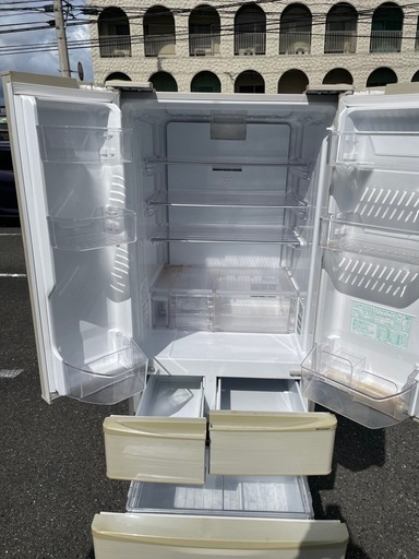 北九州市内配送無料　保証付き 2019年製
SJ-F461E-N 冷蔵庫 プラズマクラスター冷蔵庫 ゴールド系 [455L /6ドア 