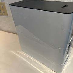 確定ニトリ米びつ0.5合ずつの画像
