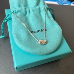 Tiffany & Co. シルバー ビーズ型ネックレスの画像