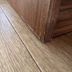 キャビネット　　本棚　　食器棚の画像