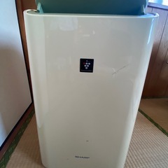 SHARP／空気清浄除湿機／CV-DF100-Wの画像