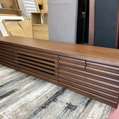 部屋の雰囲気がぐっとアップする高級テレビボード（未使用品）の画像