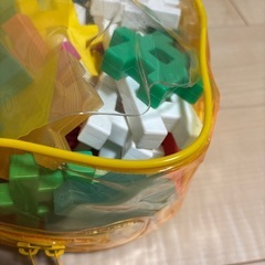 おもちゃ2点の画像