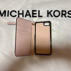 iPhoneSE手帳型ケースの画像