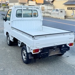 スバルサンバートラック　4WD 5速マニュアル　エアコンパワステ付き　車検2年付き　タイベル交換済　の画像