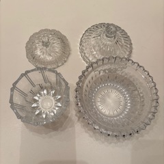 ガラスキャニスター2個セットの画像