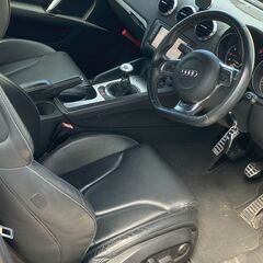 【車両交換/貴金属/不動産等と交換可】アウディ　TTRS　6速マニュアル　10.6万キロ　ノーマル　個人の画像