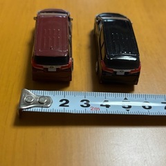 アルファード ガチャガチャ 2台の画像