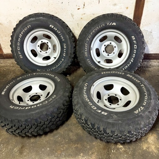 急募　ランクル80　タイヤホイール　トヨタ純正ホイール　265/75R16　6穴　16インチ　ランクル