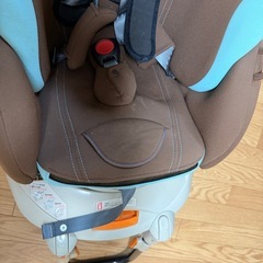 Aprica チャイルドシート 中古 の画像