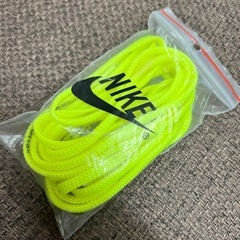♦︎OFF WHITE × NIKE 靴紐♦︎の画像