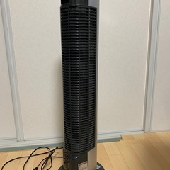 スリムタワーファン　扇風機の画像