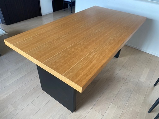 【美品】ディノス　パネルレッグダイニングテーブル