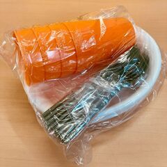 ウイングテーブルになるキューブタイプクーラーボックスの画像