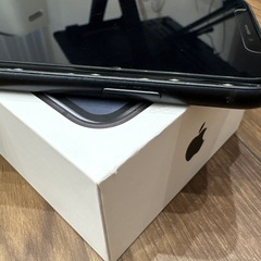 Apple iPhone XR 64G ブラック 本体の画像