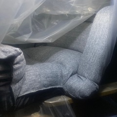 椅子テーブル座椅子棚などなどの画像