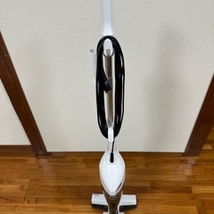 ほぼ新品✨TWINBIRD掃除機の画像