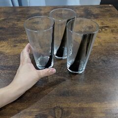 ビールグラスの画像