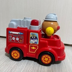 アンパンマン消防車
の画像
