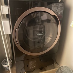 【今週末までの期間限定出品❗️】TOSHIBA ドラム式洗濯機⚠️福岡市での引き渡しの画像